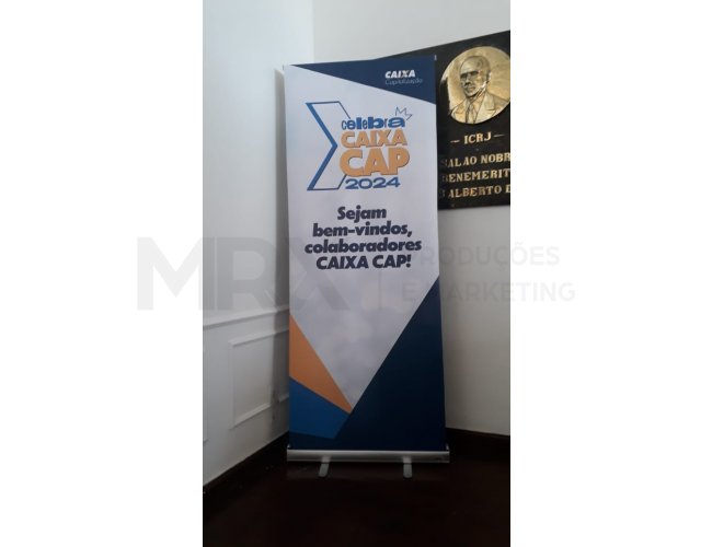 Banner roll up